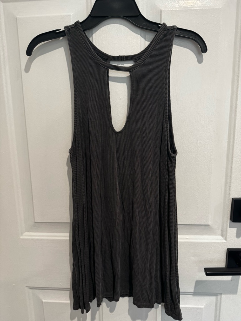 American Eagle Outfitters Charcoal Ribbed Keyhole Tank